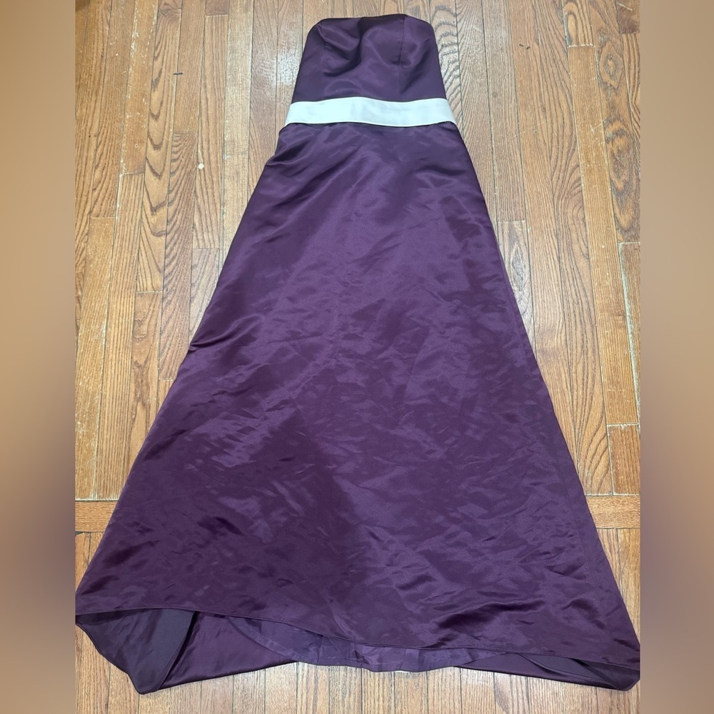 Bill Levkoff High-Low Skirt in Deep Purple and White - Picture 3 of 10